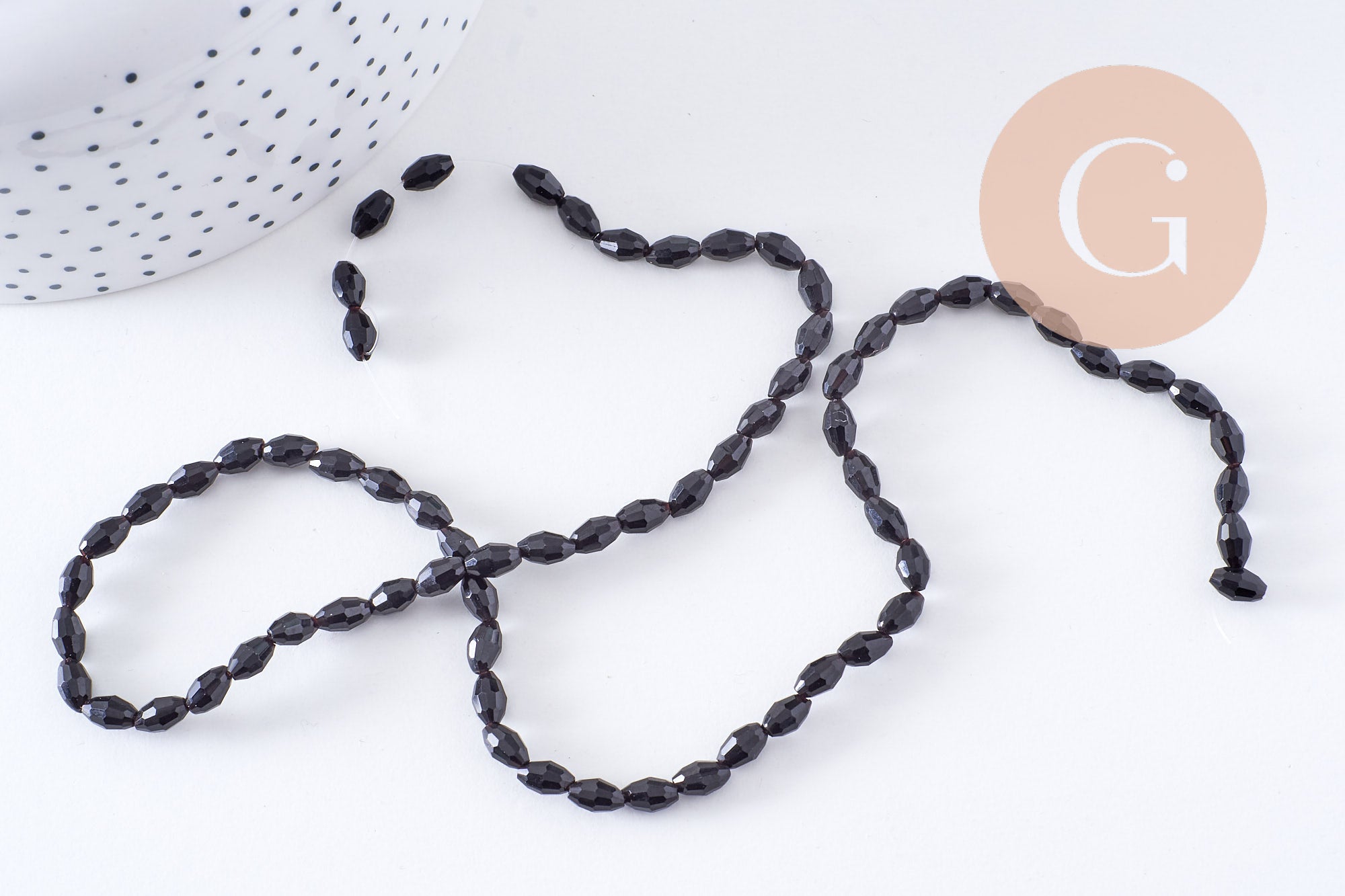 Gingerlily Perles pour bijoux DIY ovale G10628 verre noir 6x4mm fil