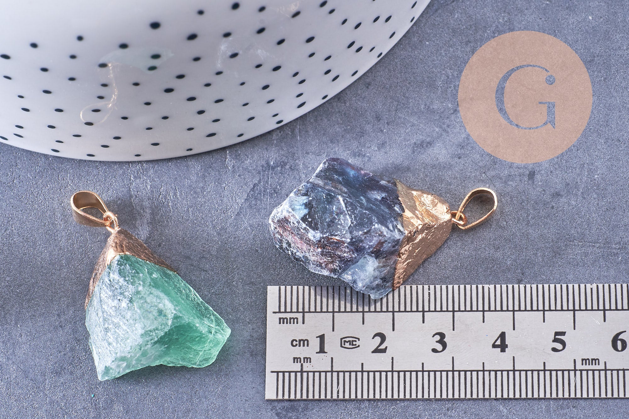 Gingerlily Pendentifs fluorite brute doré 24-25mm x1