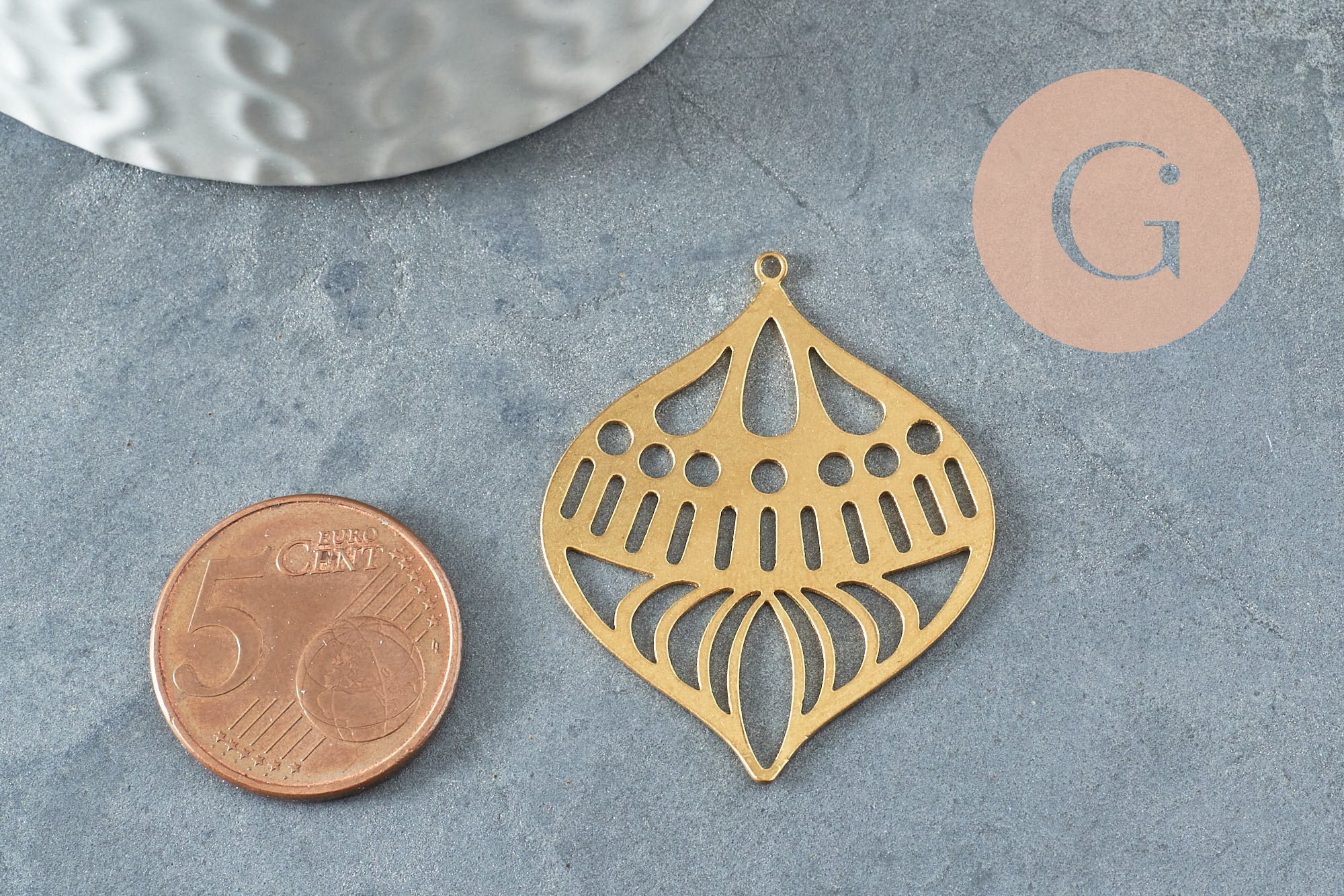 Gingerlily G3228 pendentif goutte évidé laiton brut 37mm x2