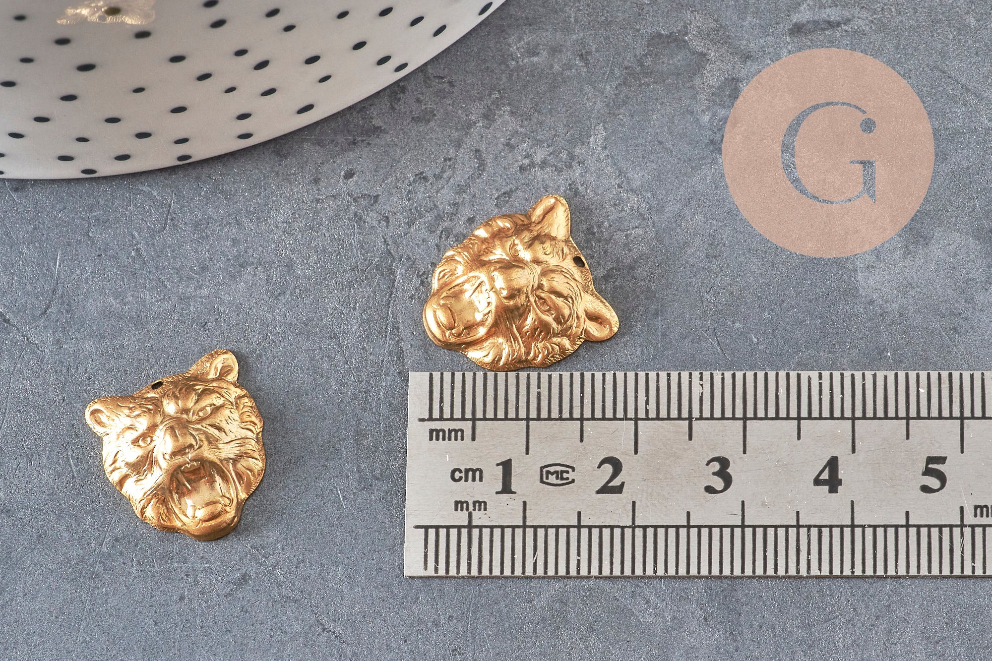 Gingerlily Pendentifs tigre G10163 laiton brut 16mm x1