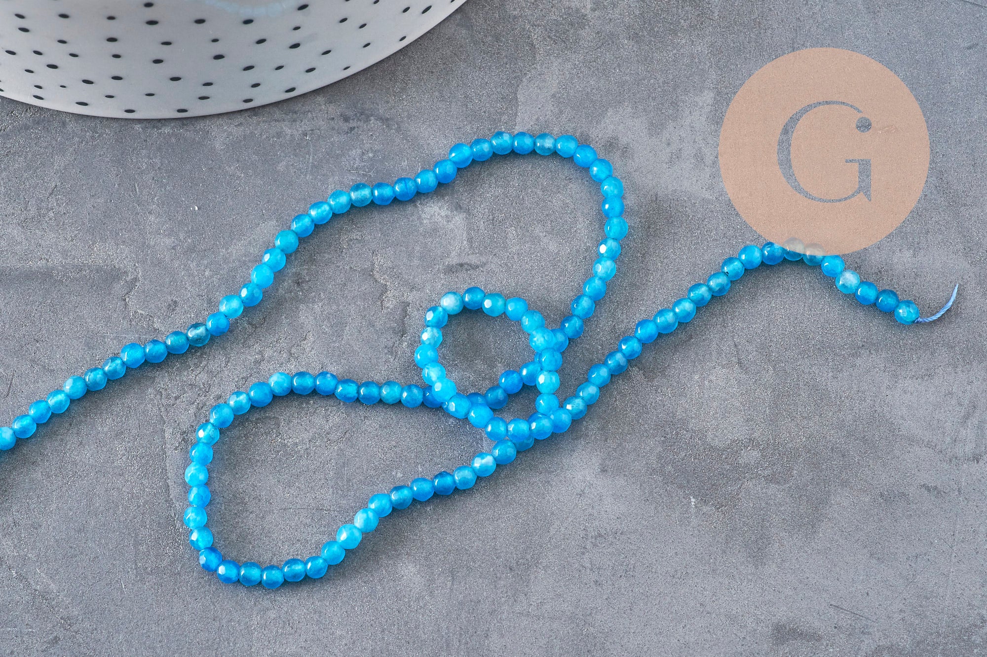 Gingerlily Agate G11096 perles bleu vif 3 mm fil 38 cm