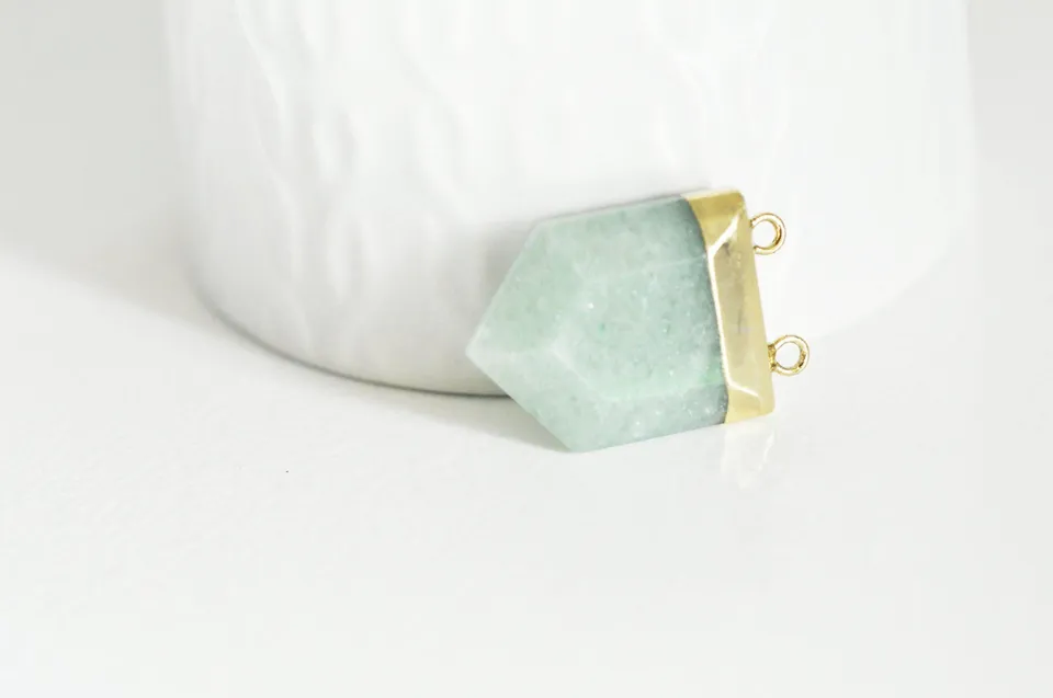 Gingerlily Pendentifs Pendentif aventurine hexagone doré 28mm G2983