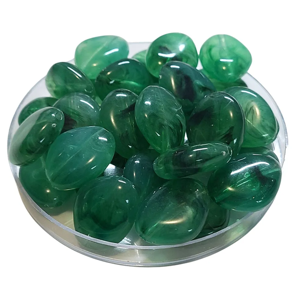 ARTSHOP Galets TIKA perles vert gazon marbré x1