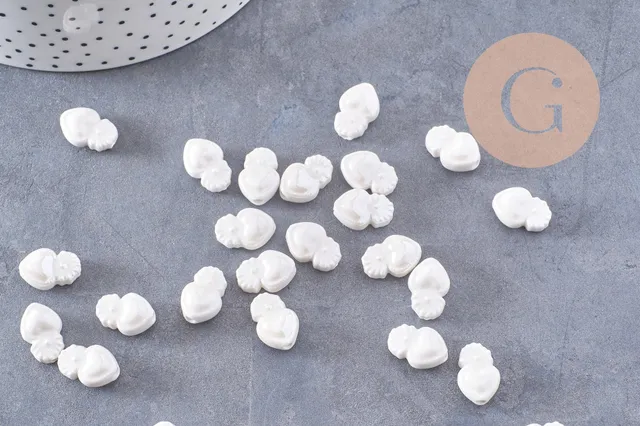 Gingerlily G3309 perle porcelaine coeur blanc irisé 16mm x25