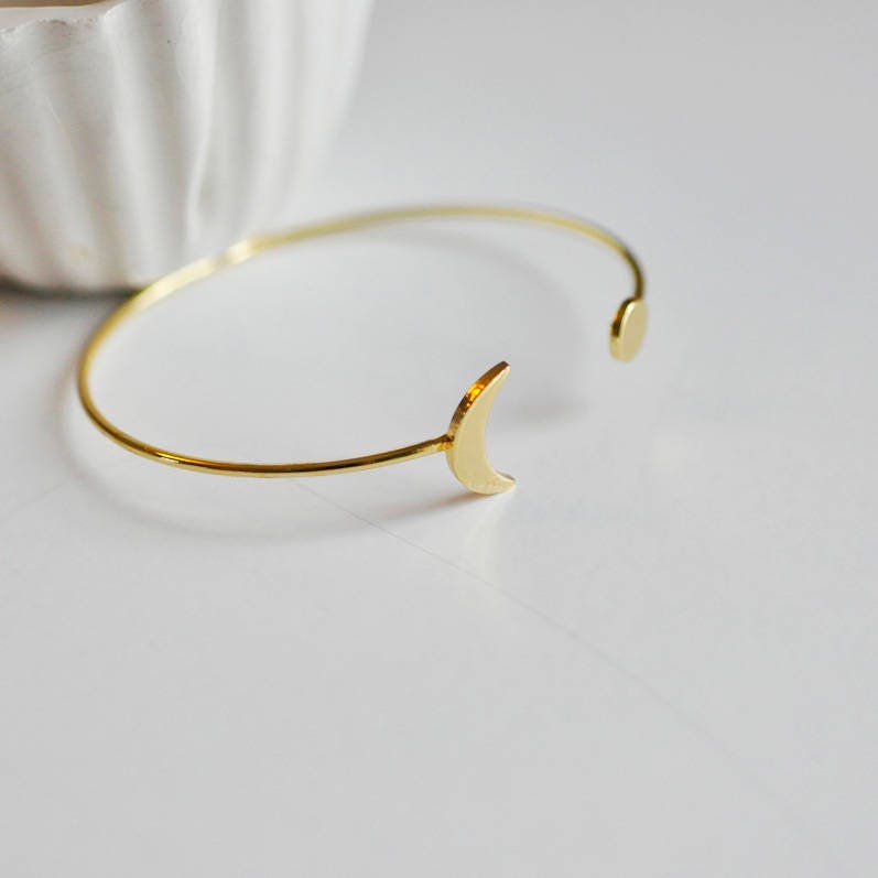 Gingerlily Bracelet jonc réglable lune laiton doré 14K, x1