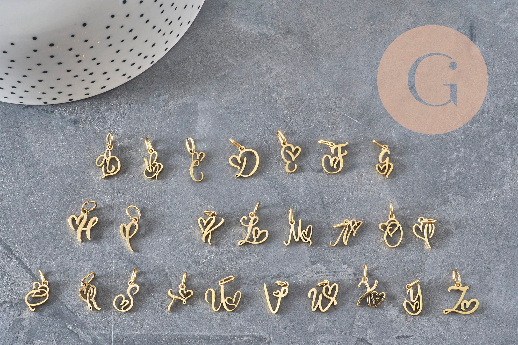 Gingerlily pendentif lettre initiale dorée 12.5mm acier G11372