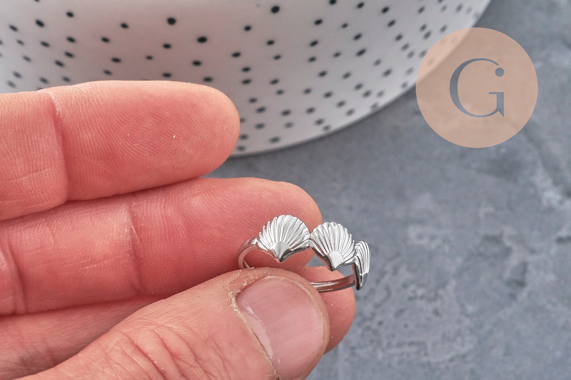 Gingerlily Bague réglable coquillages acier G11151
