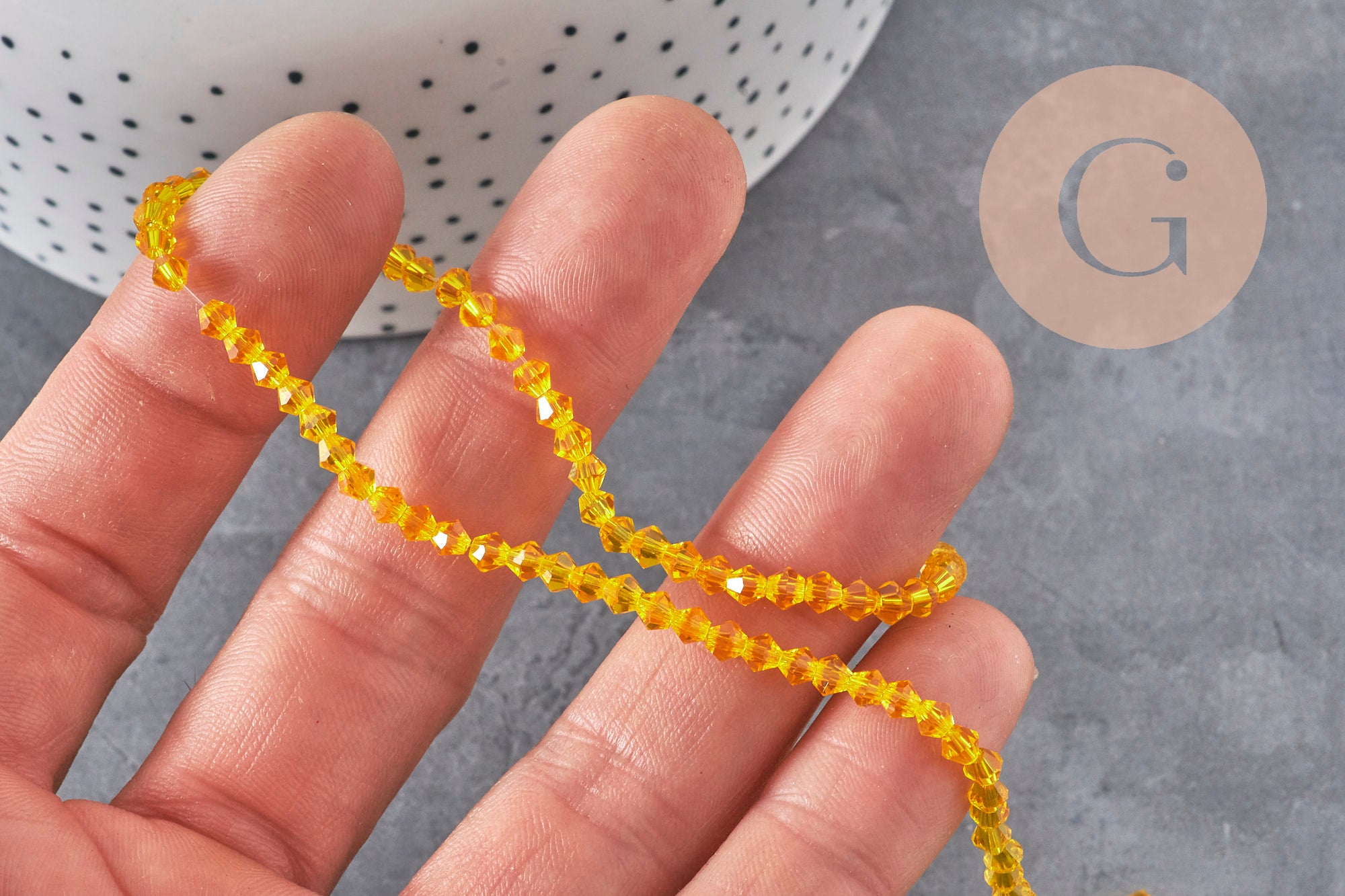 Gingerlily Perles toupies G11343 jaune 3,8mm fil 32cm