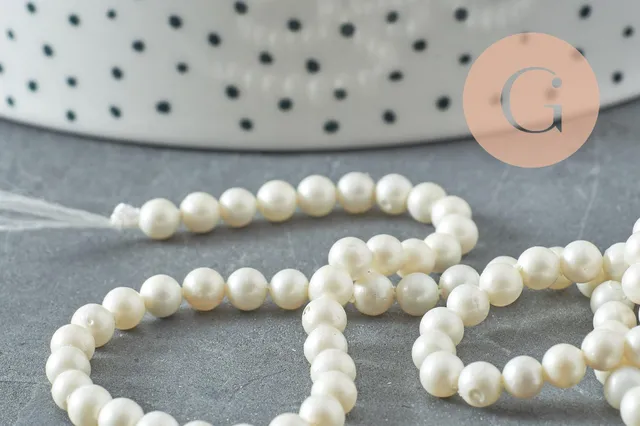 Gingerlily G10132 perles rondes nacre blanche 4mm fil 40cm