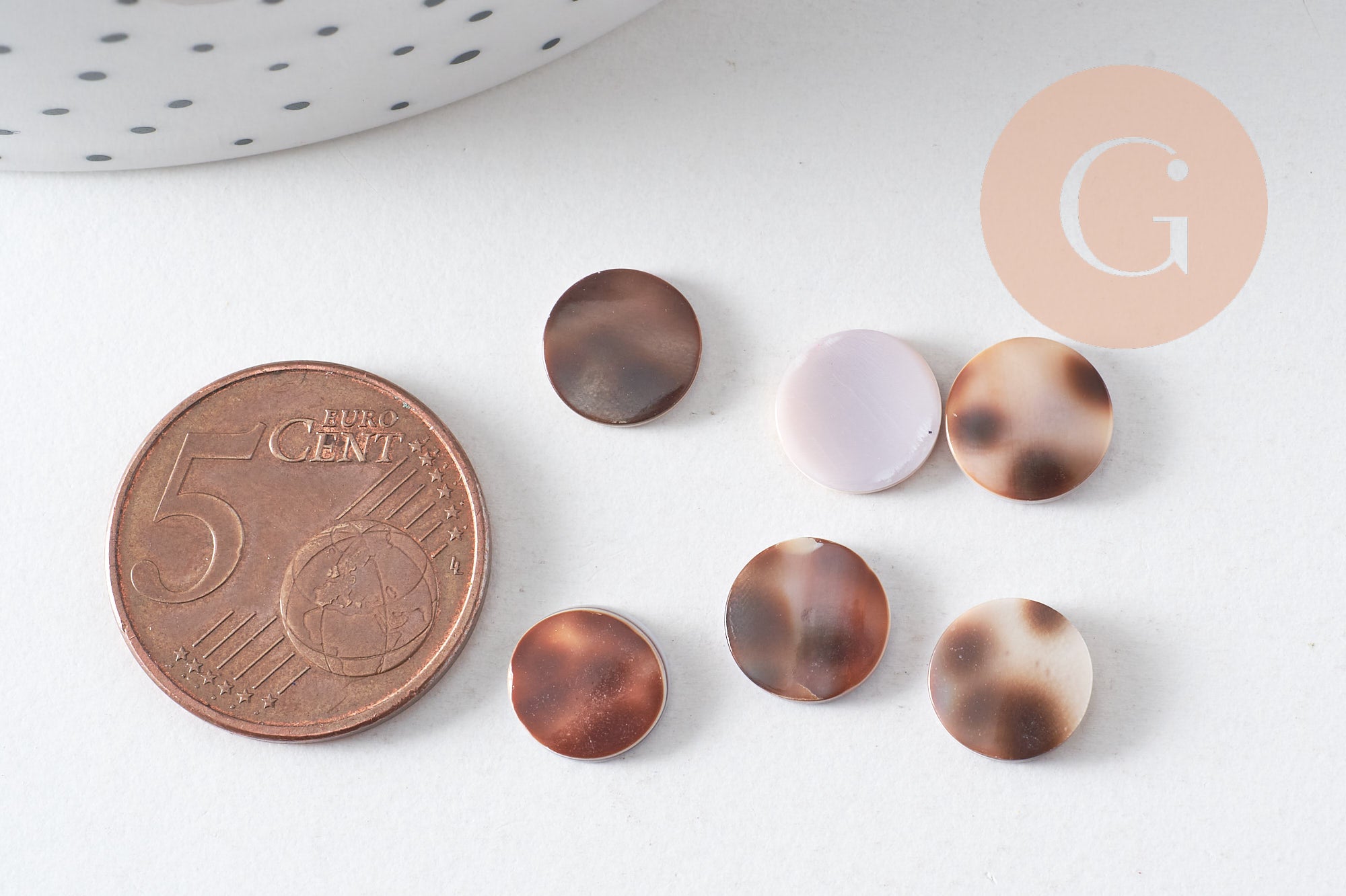 Gingerlily cabochon rond nacre léopard 10mm x10 G5059