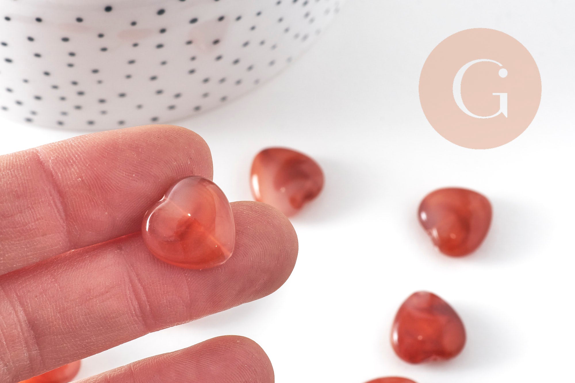Gingerlily Perles coeur acrylique ambre marron 15mm x10
