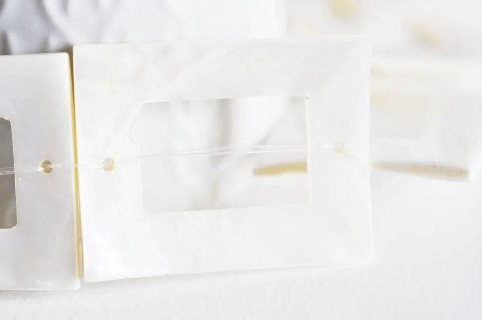 Gingerlily G1057 perle rectangle nacre blanche 40mm x2