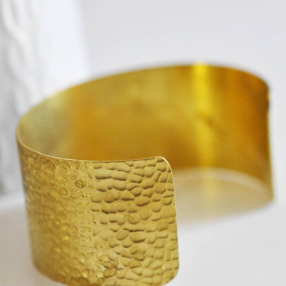 Gingerlily G452 bracelet manchette martelé laiton brut 30mm à l'unité