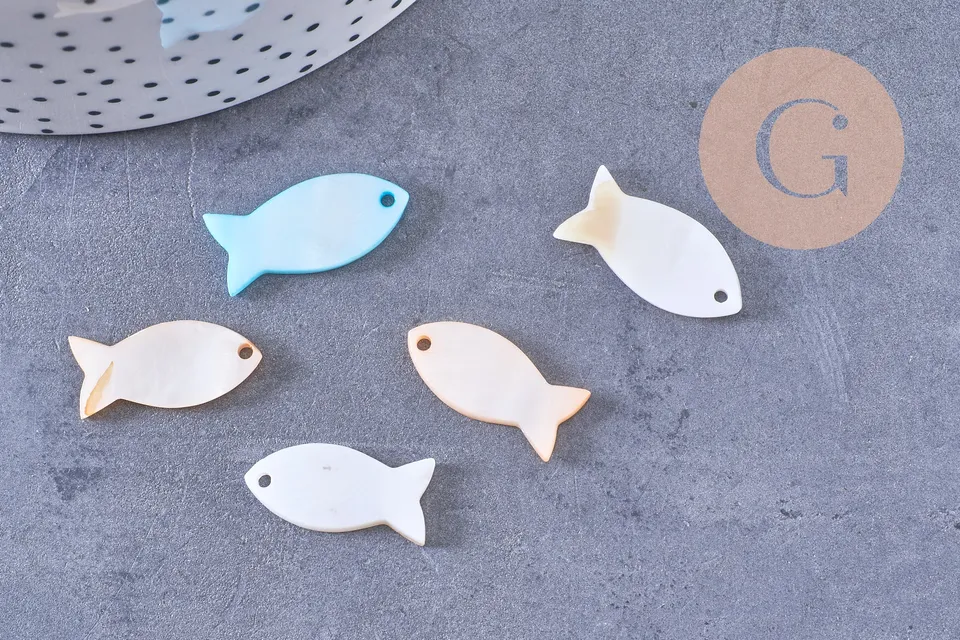 Gingerlily pendentif poisson nacre multicolore 19-24mm x5