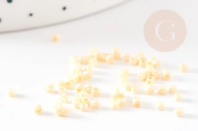 Gingerlily G9160 perles tube jaune clair 1,5-2mm sachet 8g