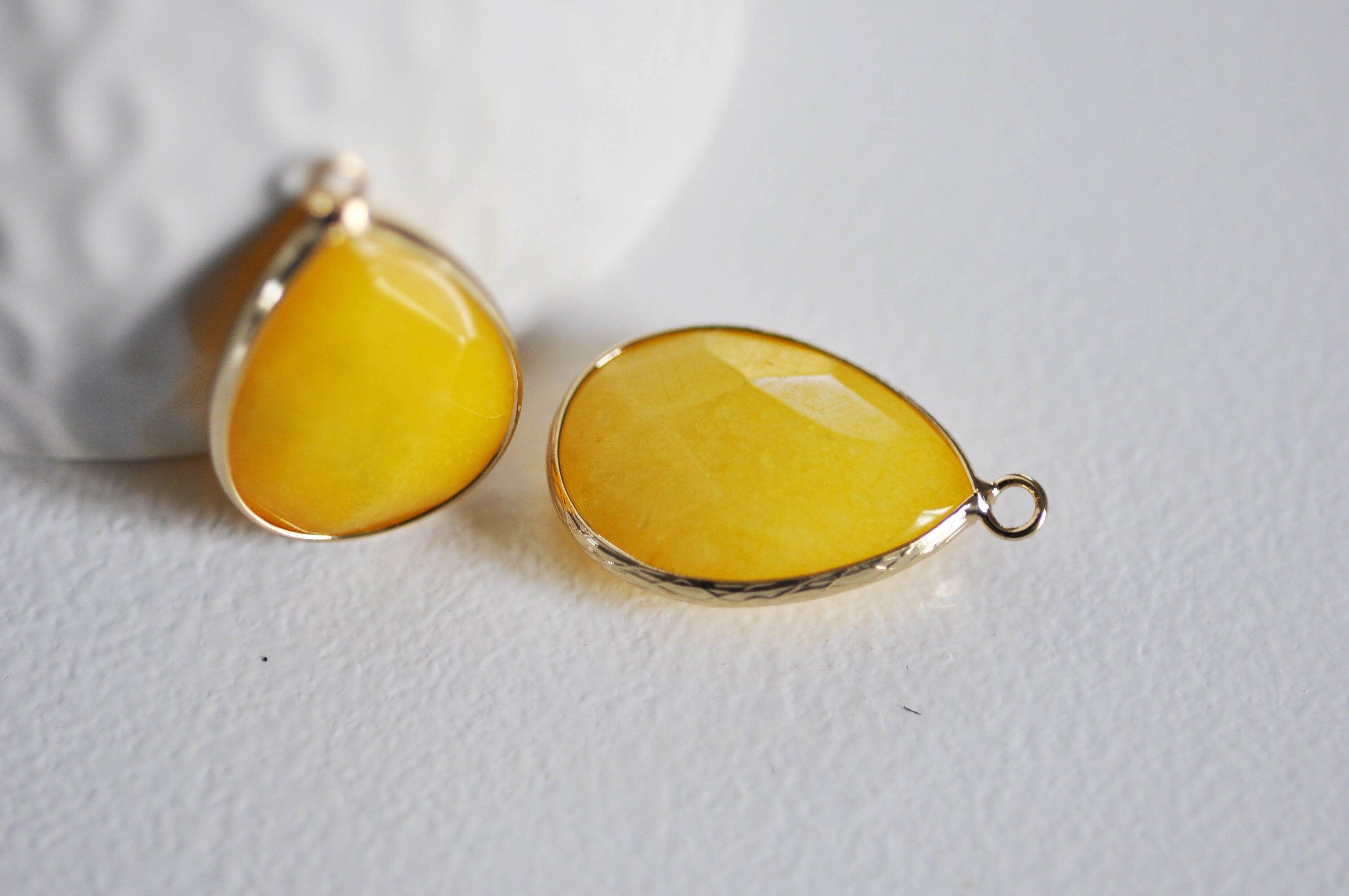 Gingerlily Perles G1032 pendentif goutte jade jaune 35mm x1