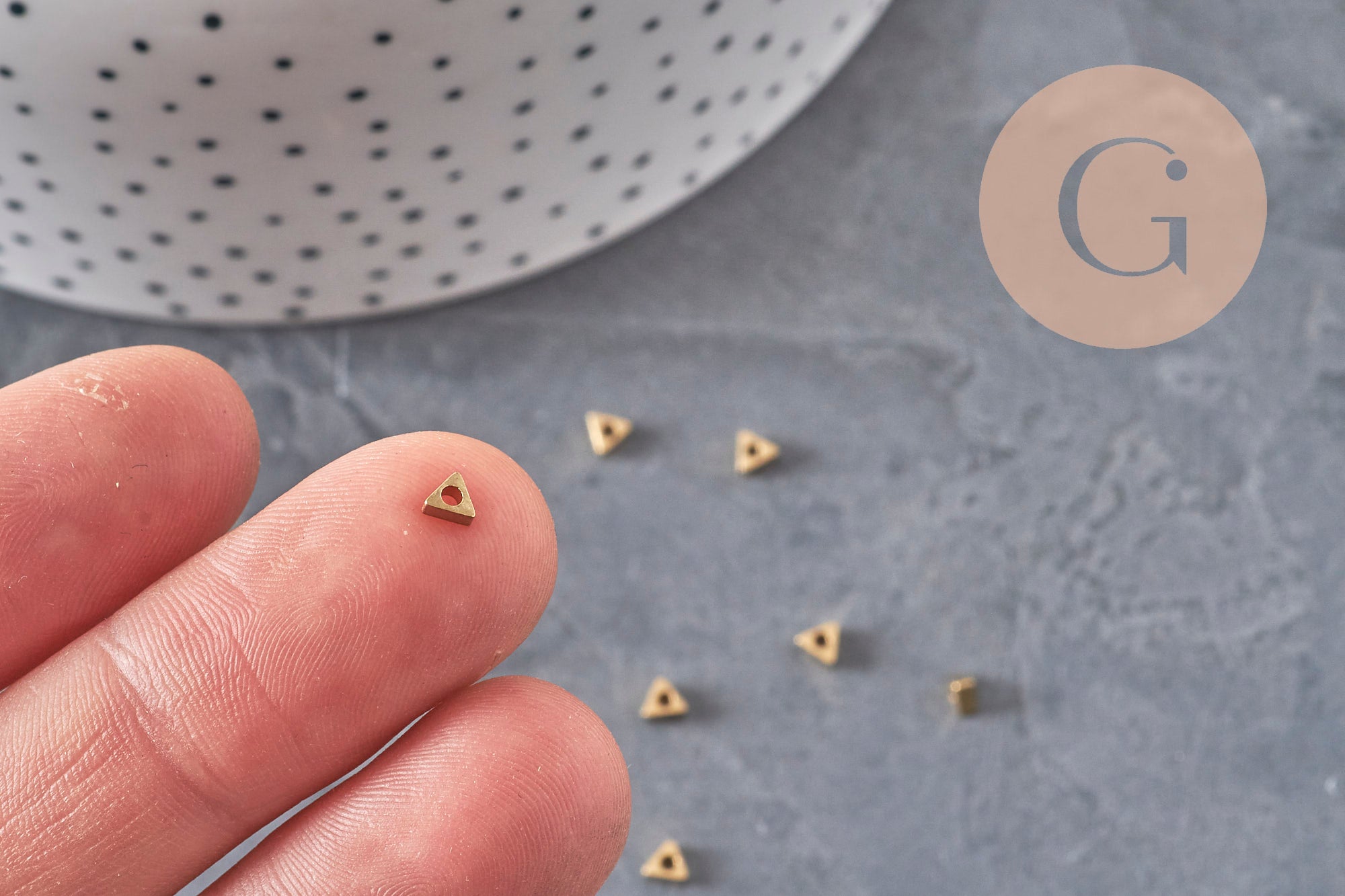 Gingerlily Perles pour bijoux DIY triangle G11321 laiton brut 3mm x10