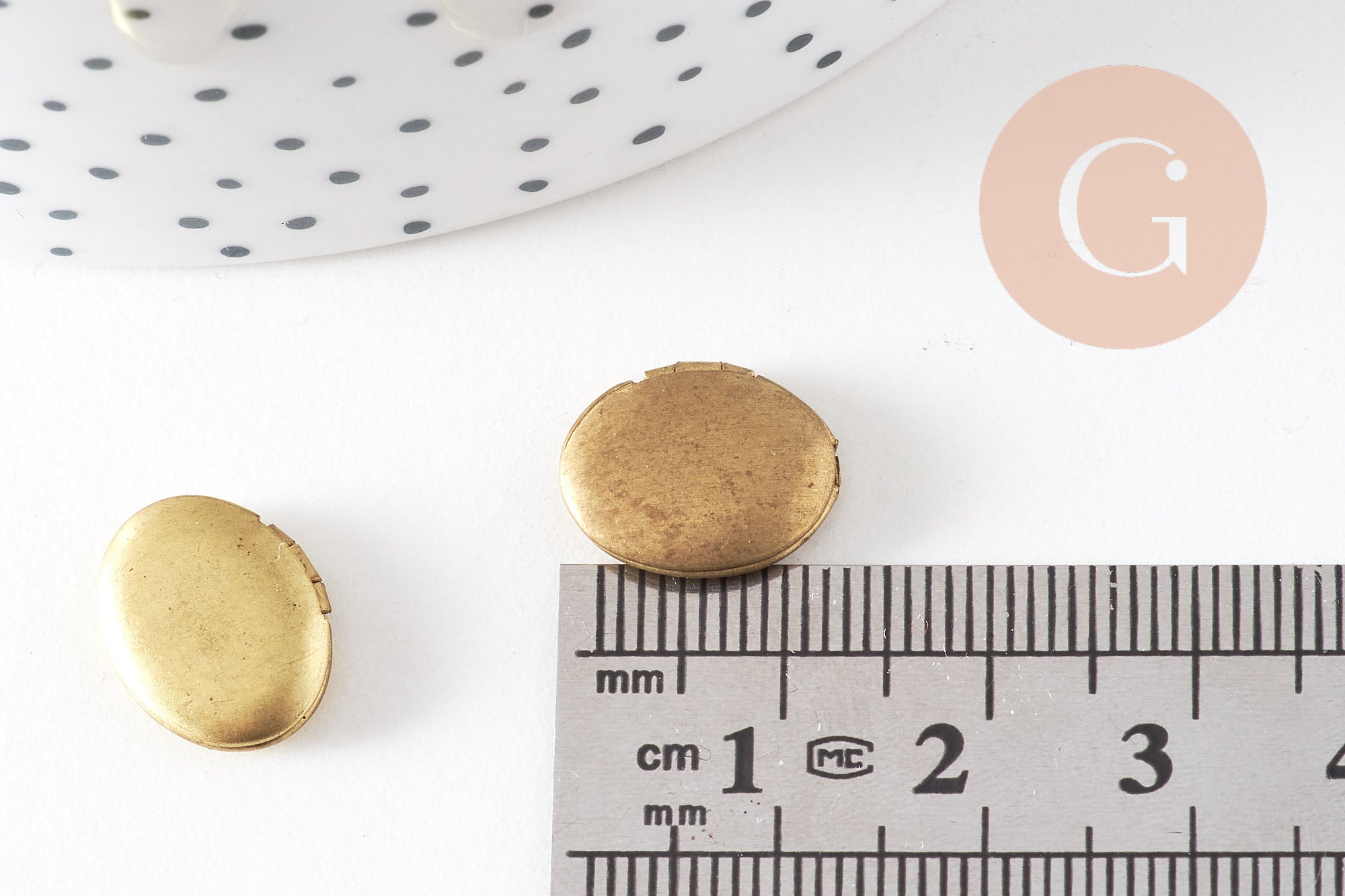 Gingerlily Pendentifs locket ovale porte-photo laiton brut 15 mm x1