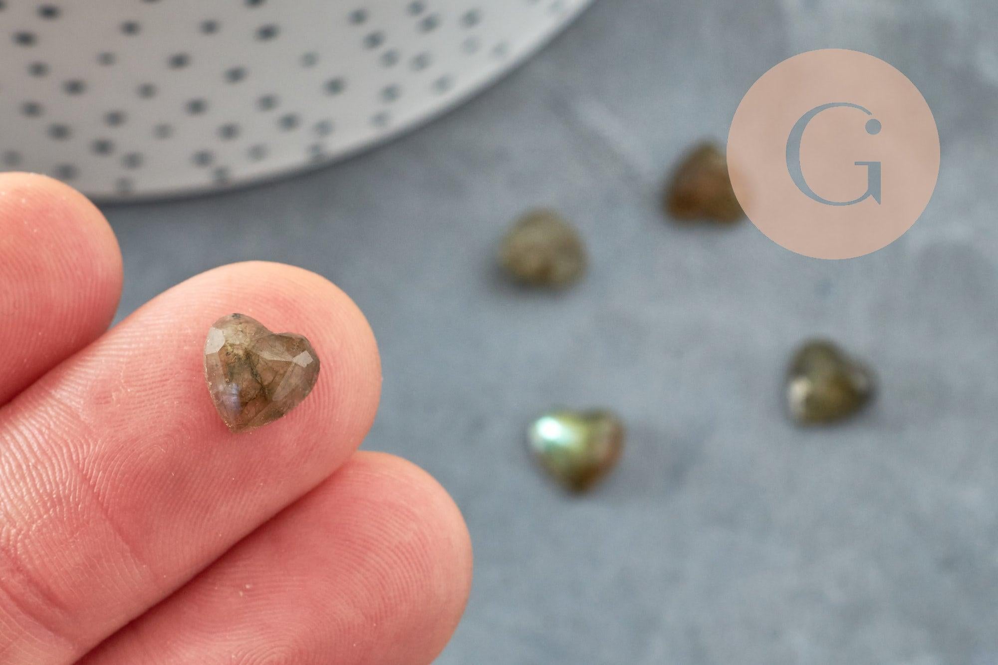 Gingerlily Cabochon cœur labradorite naturelle facettée 8mm x1