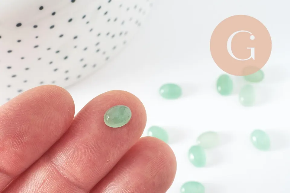 Gingerlily cabochon ovale aventurine naturelle 8x6mm x1