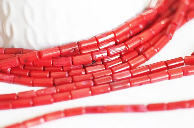 Gingerlily Perles G3170 perle tube corail rouge 8mm fil