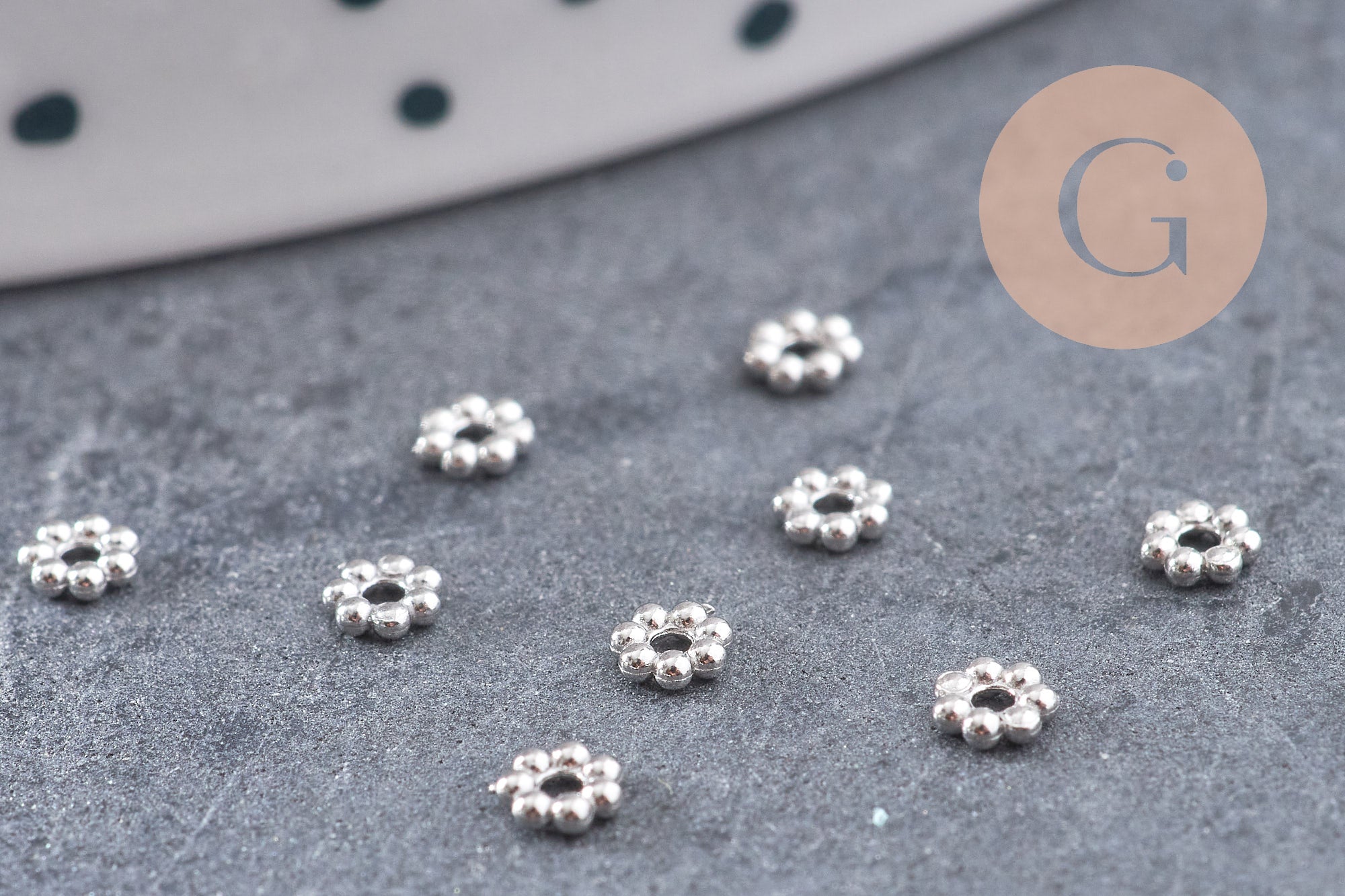 Gingerlily Perles DIY G10856 intercalaire fleur acier platine 3mm x10