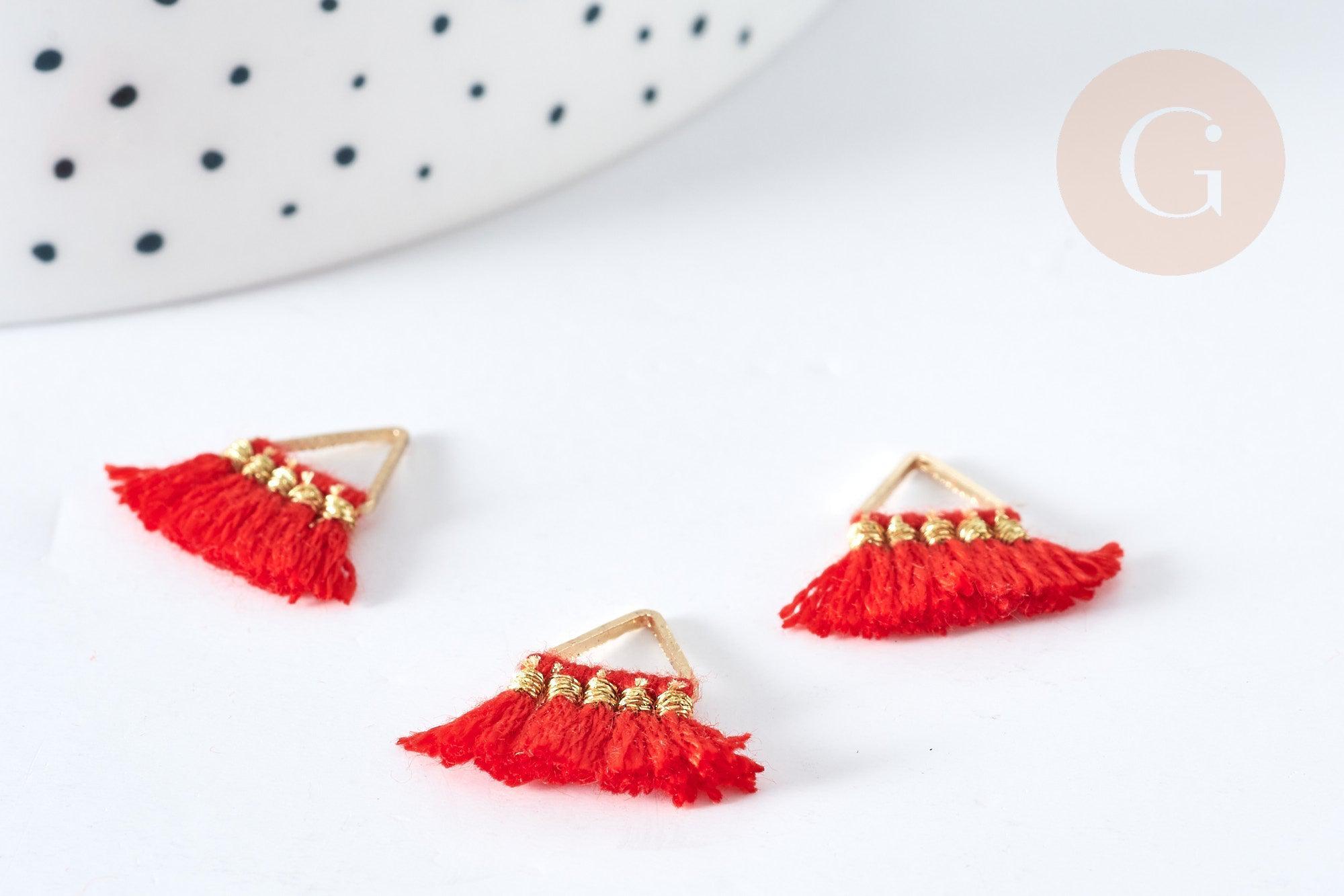 Gingerlily Pendentifs G8218 triangle pompon rouge 15mm breloque x1