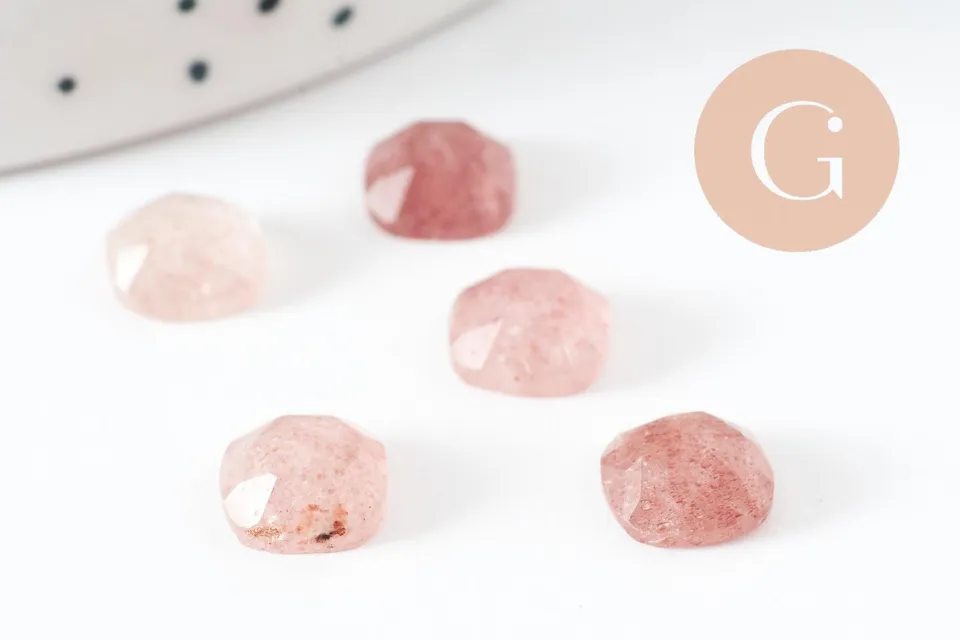 Gingerlily Quartz Fraise Cabochon Carré 8x8mm x1 Naturel
