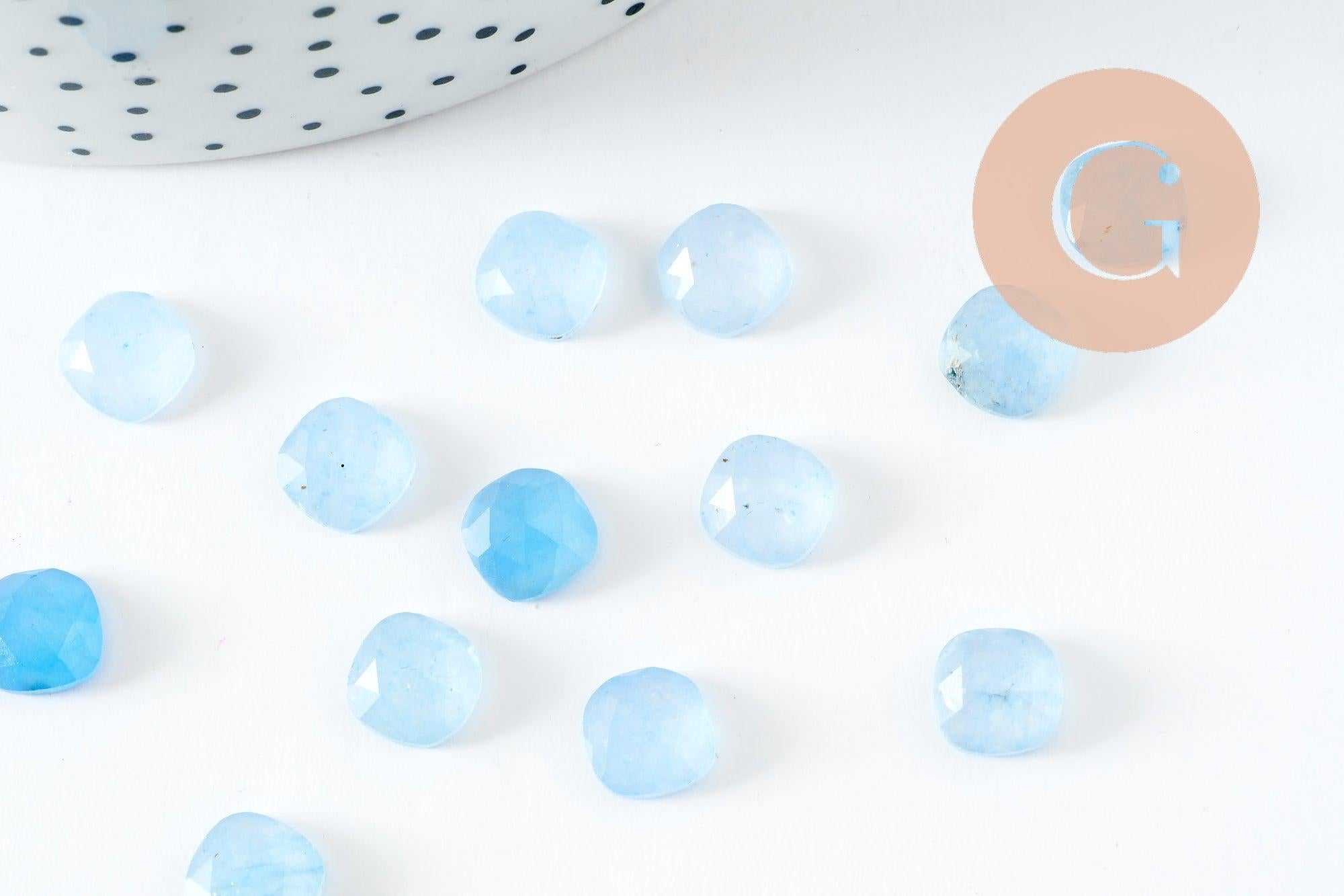 Gingerlily cabochon carré jade 8mm imitation aigue-marine