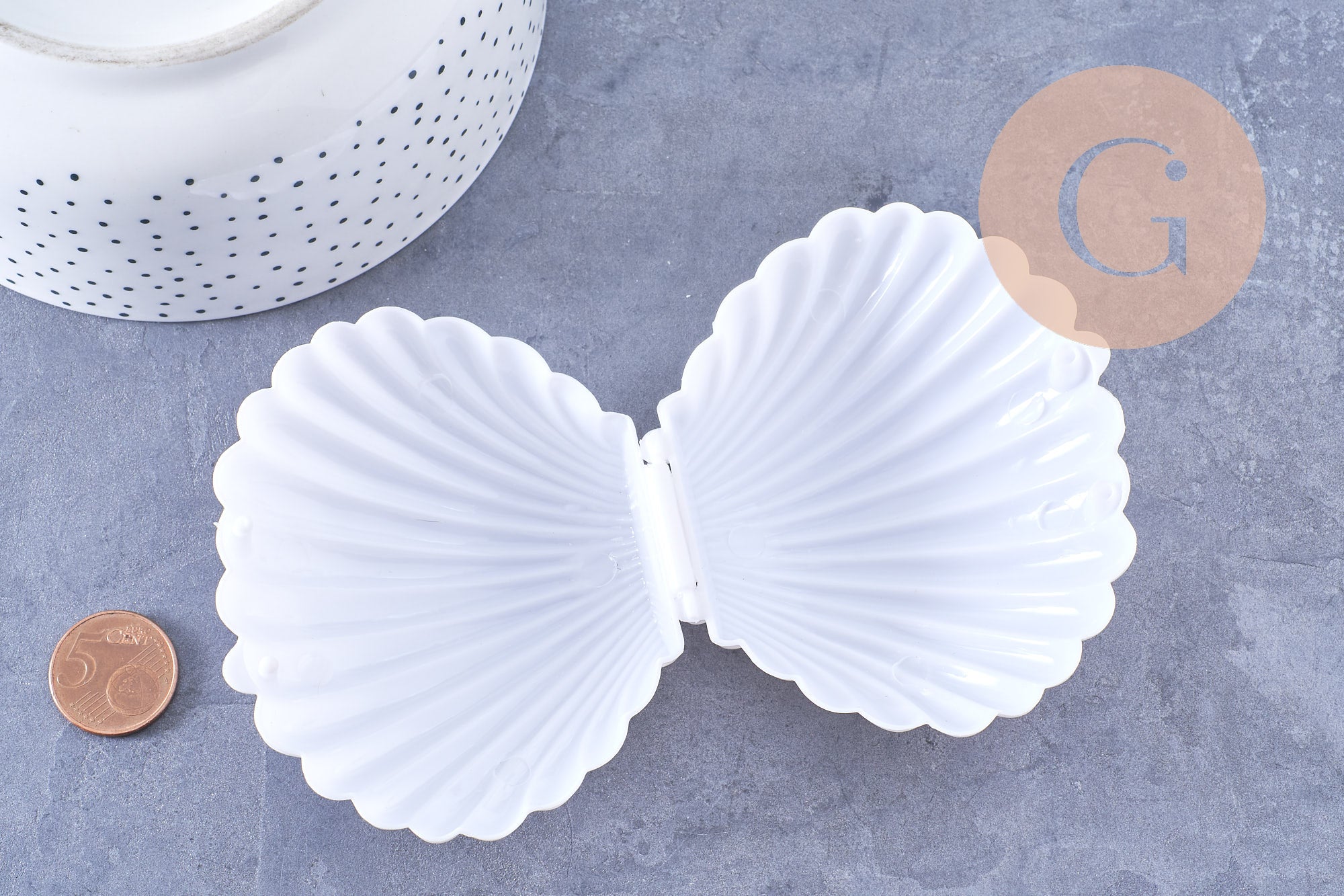 Gingerlily Boîte coquillage plastique blanc 9x7,5cm x1