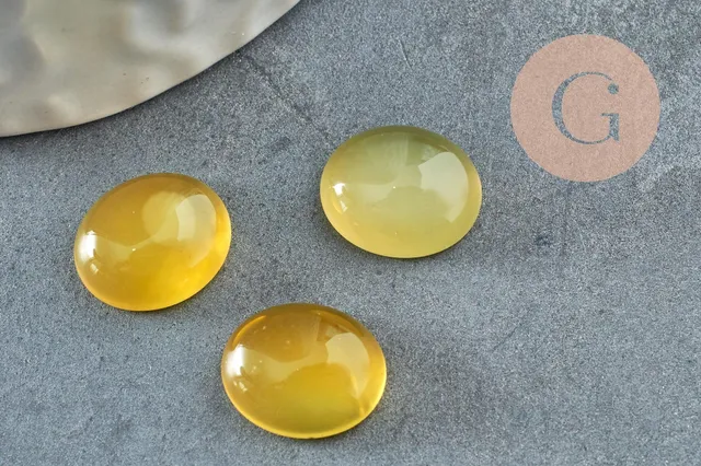 Gingerlily Cabochon Ovale jade jaune 10x8mm G9513