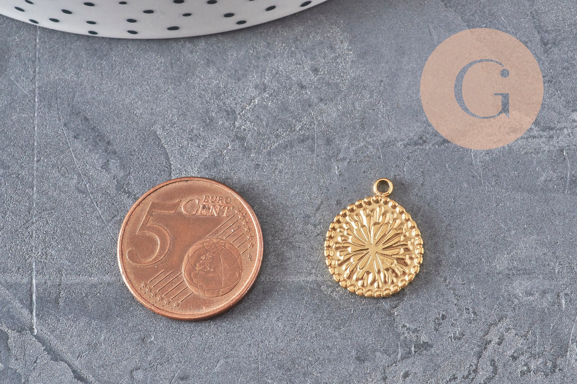 Gingerlily médaille fleur G11326 pendentif acier doré 18,5 mm