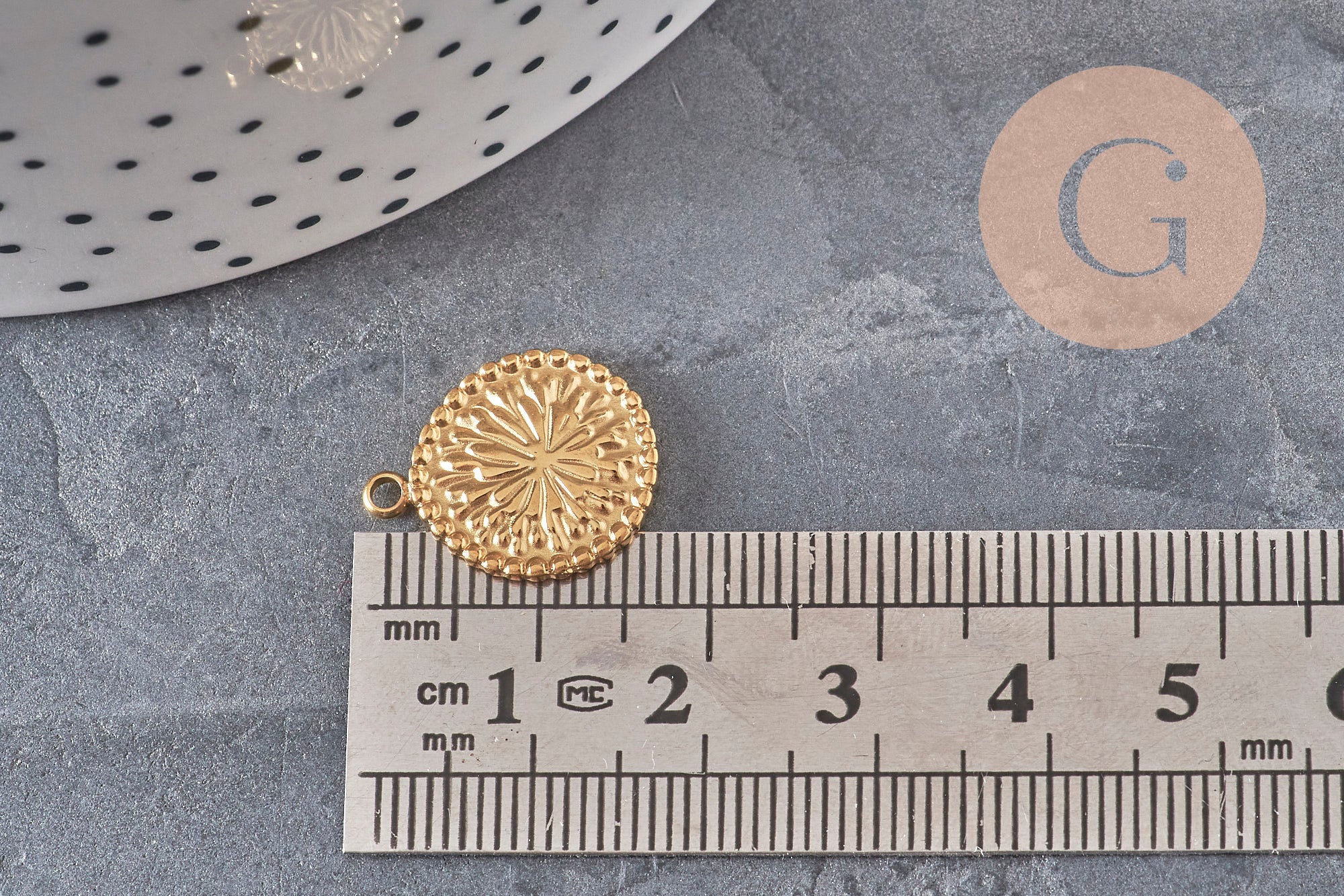 Gingerlily médaille fleur G11326 pendentif acier doré 18,5 mm