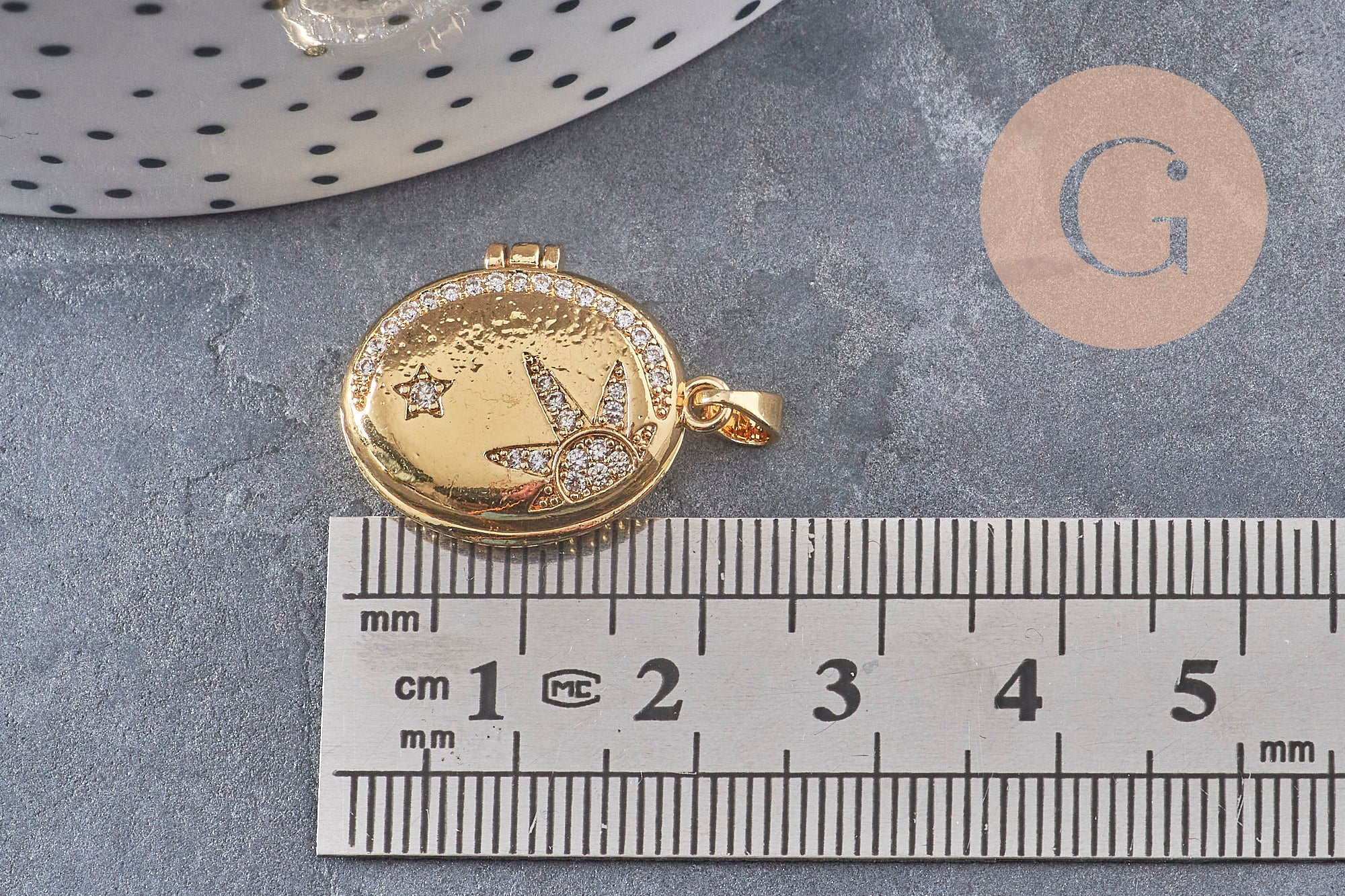 Gingerlily Pendentif locket ovale doré étoiles 17mm x1