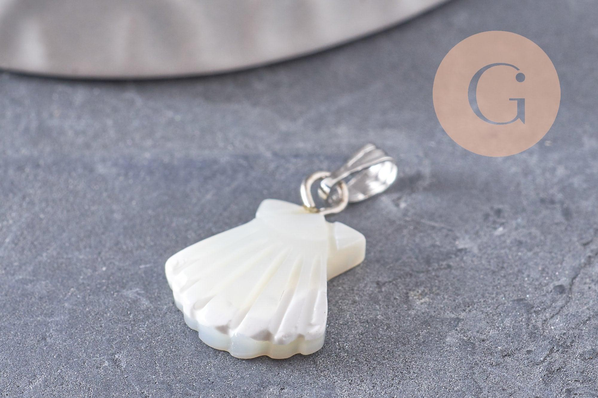 Gingerlily Pendentif trèfle nacre blanche 18mm x1 chance