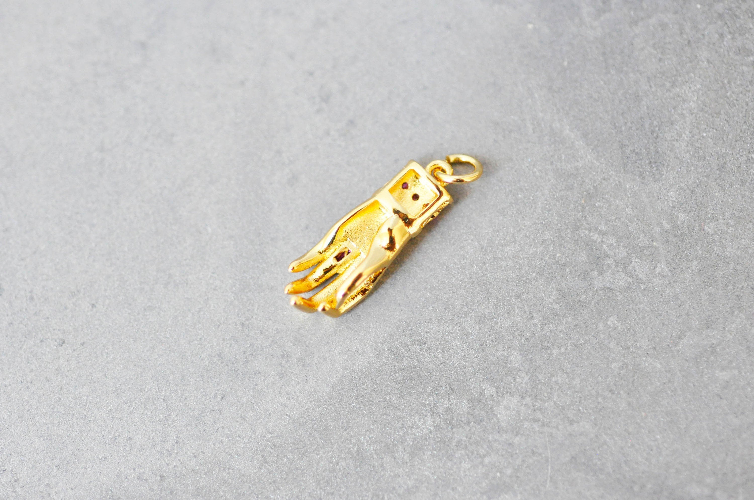 Gingerlily Pendentifs breloque main laiton doré zircon 20mm x1