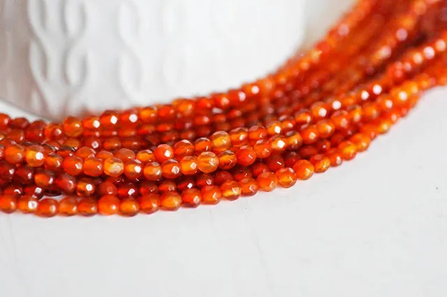 Gingerlily Perles pierre naturelle G5195 jade orange foncé 4mm fil 84