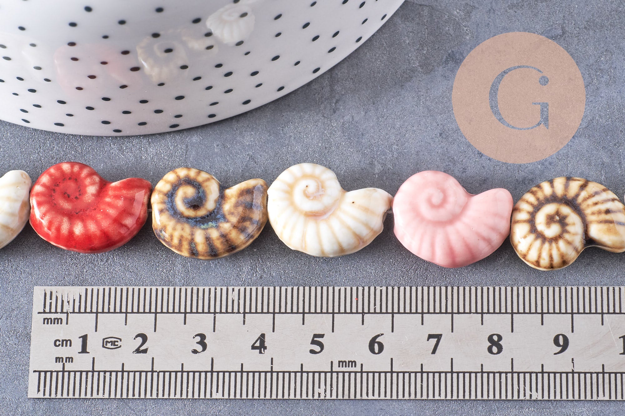 Gingerlily Perles coquillage porcelaine 20,5 mm fil 35 cm