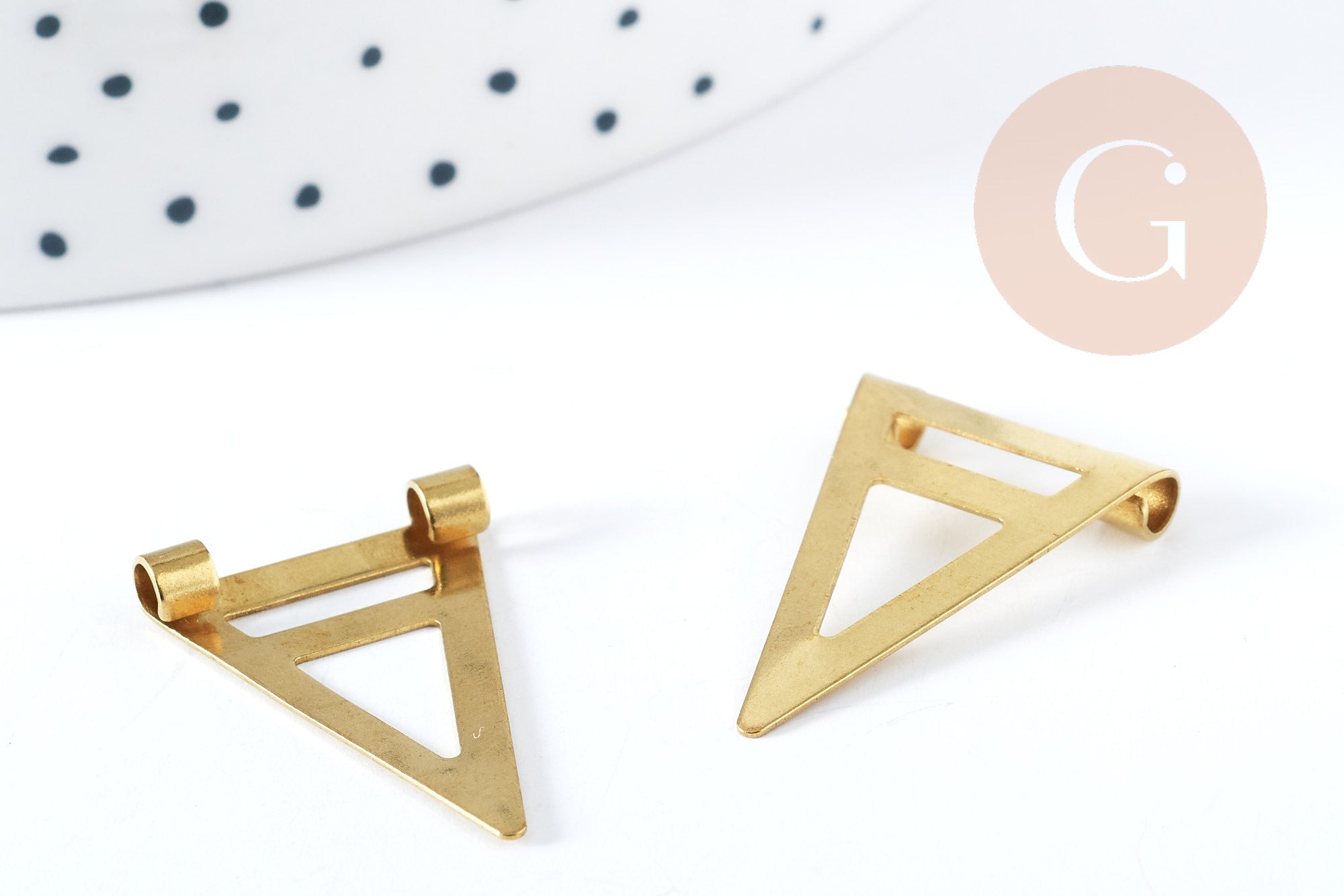 Gingerlily Pendentifs G8317 triangle laiton doré 26mm x2
