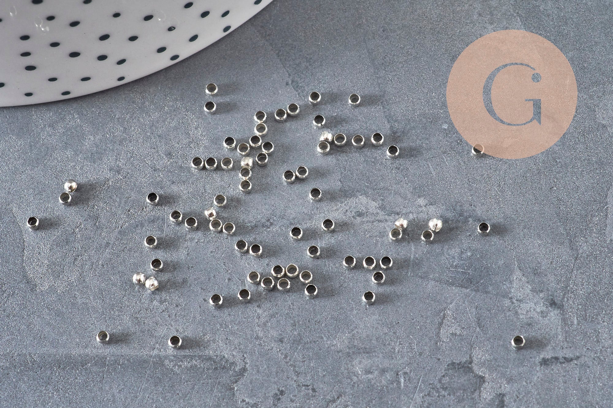 Gingerlily Perles à écraser laiton platine 2 mm 1 g sans nickel