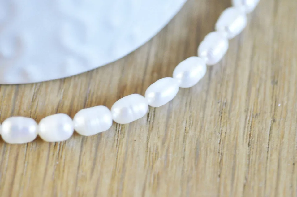 Gingerlily Perles G2836 perles eau douce blanches 4-5mm fil
