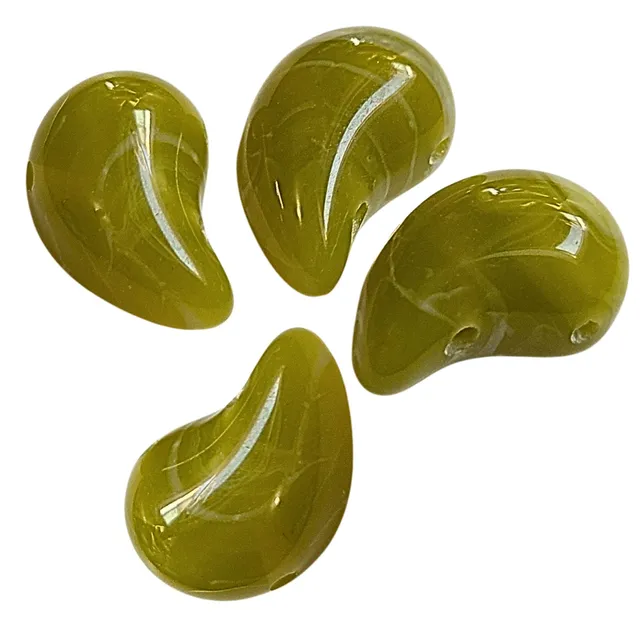 ARTSHOP Magatama 7 perles 2 trous Olivine marbré x1