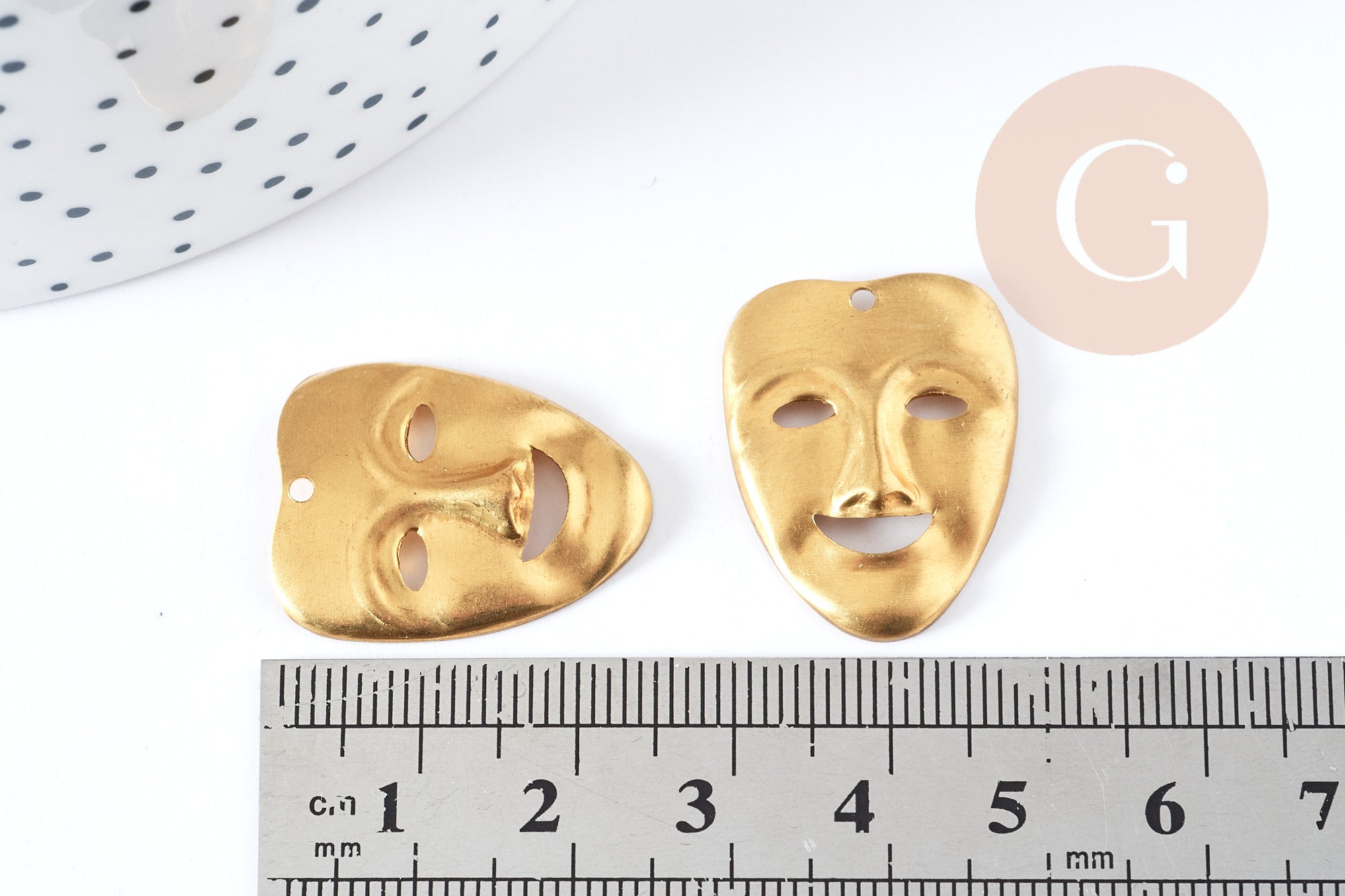 Gingerlily Pendentif masque Venise laiton brut 25mm