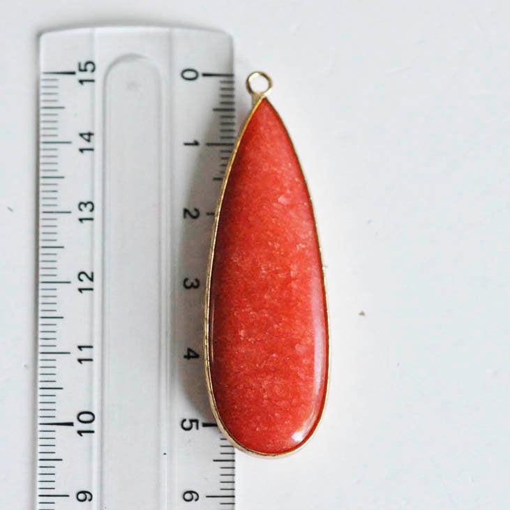 Gingerlily G1766 pendentif goutte jade rouge 58 mm