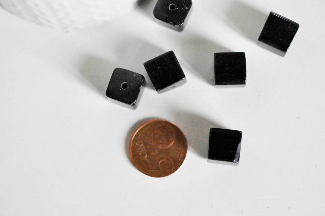 Gingerlily Perles carrées verre tchèque noir 11mm lot 5 G2196