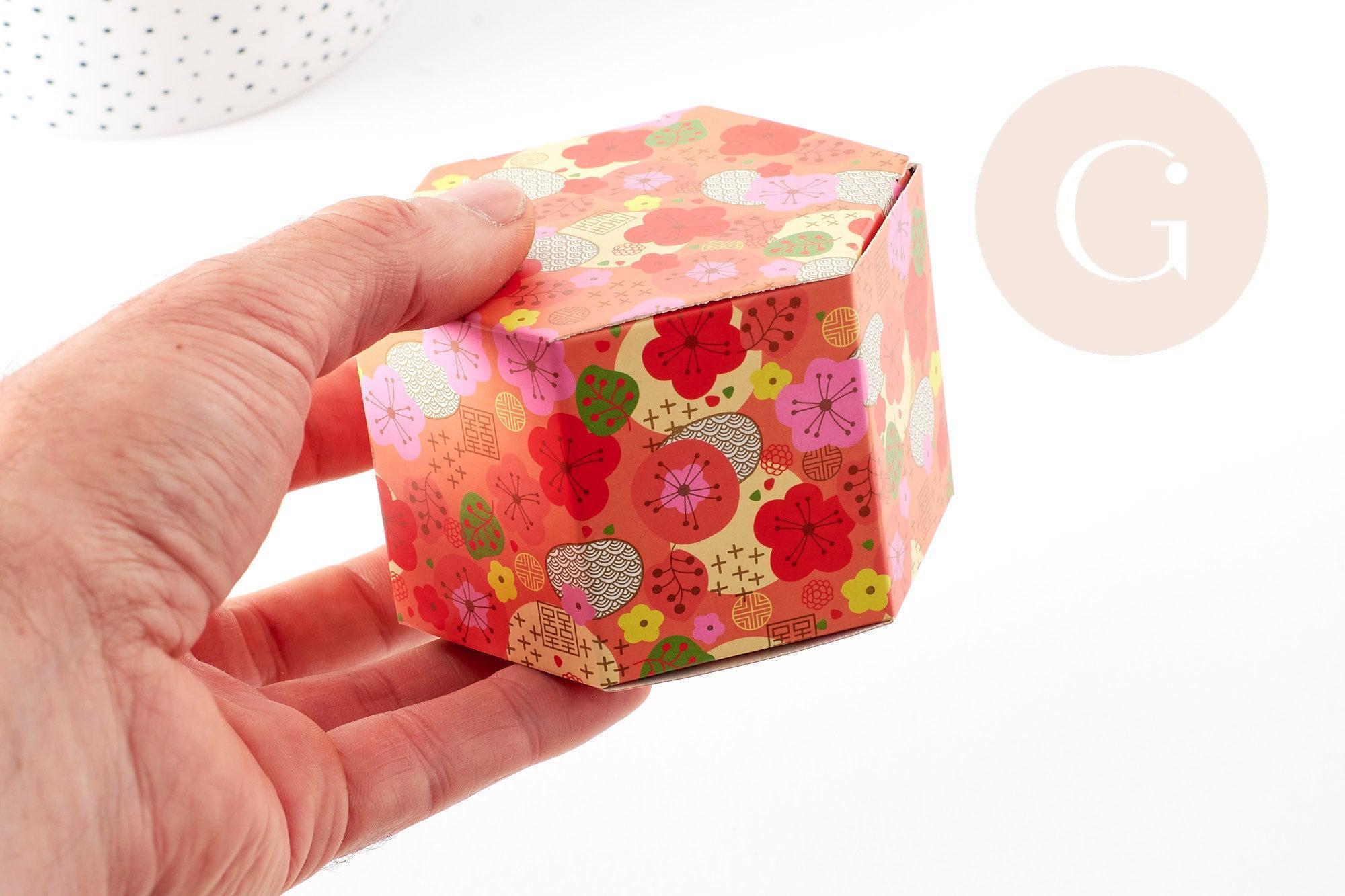 Gingerlily Boîte cadeau hexagonale japonisante 7,65x8,8cm x1