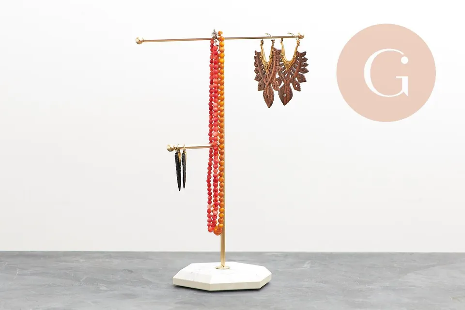 Gingerlily Présentoir boucles métal doré marbré 26cm x1