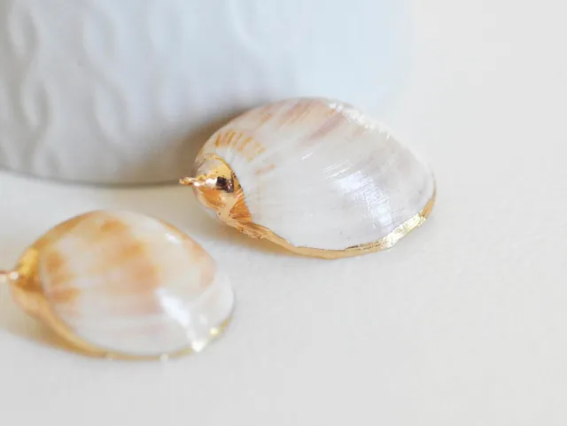 Gingerlily Pendentif coquillage spirale doré 30-35mm