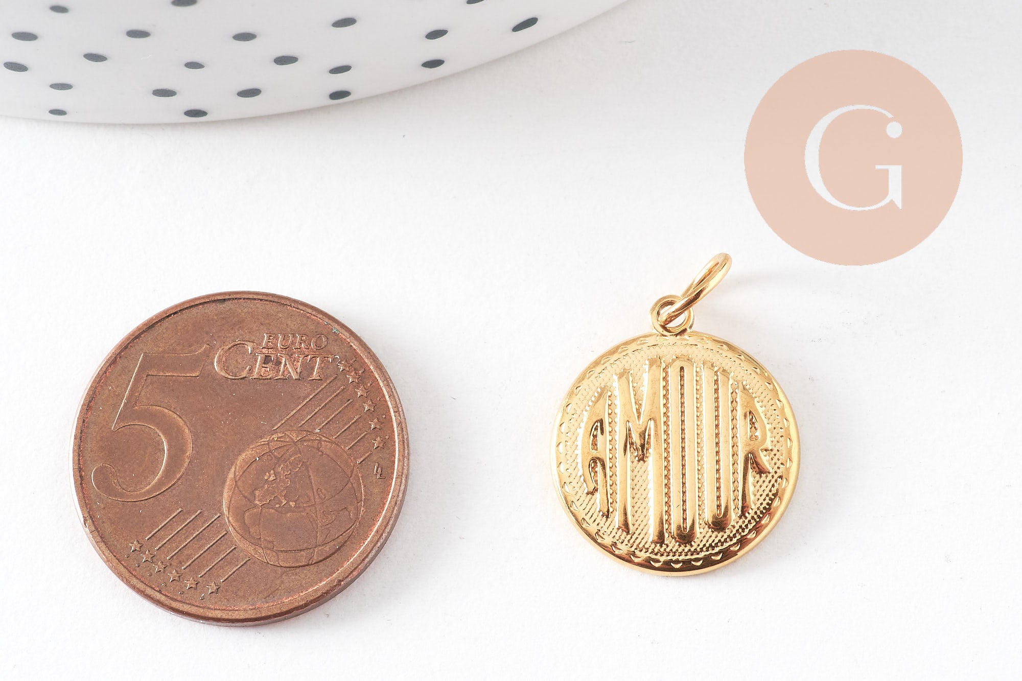 Gingerlily Pendentif rond Amour acier doré 18mm x1