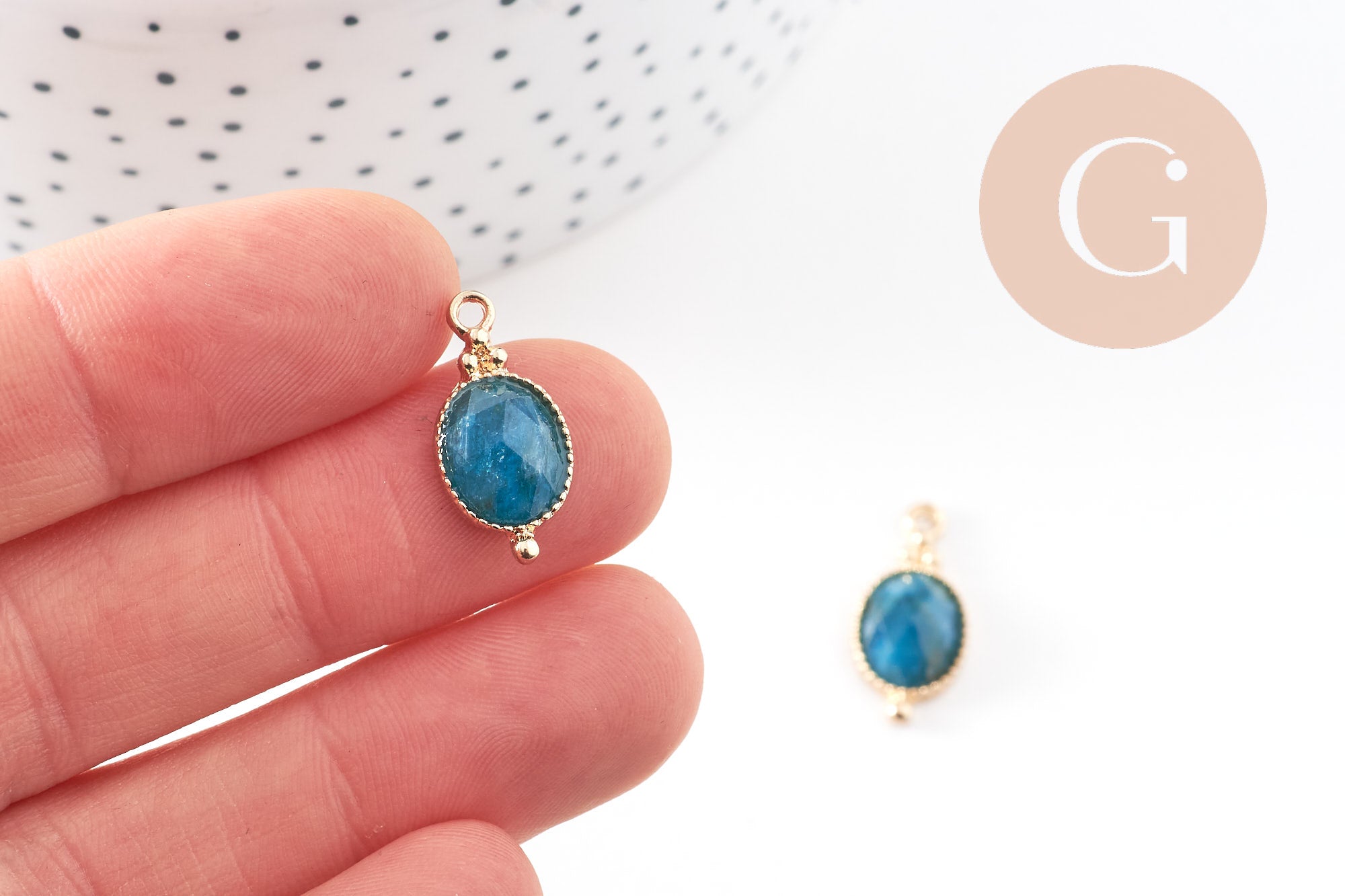 Gingerlily pendentif ovale apatite bleue 20,5mm x1 doré